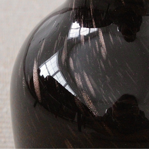 Vintage Black Aventurine Art Glass Vase Copper Dust Fleck Scroll Handle - Picture 3 of 6